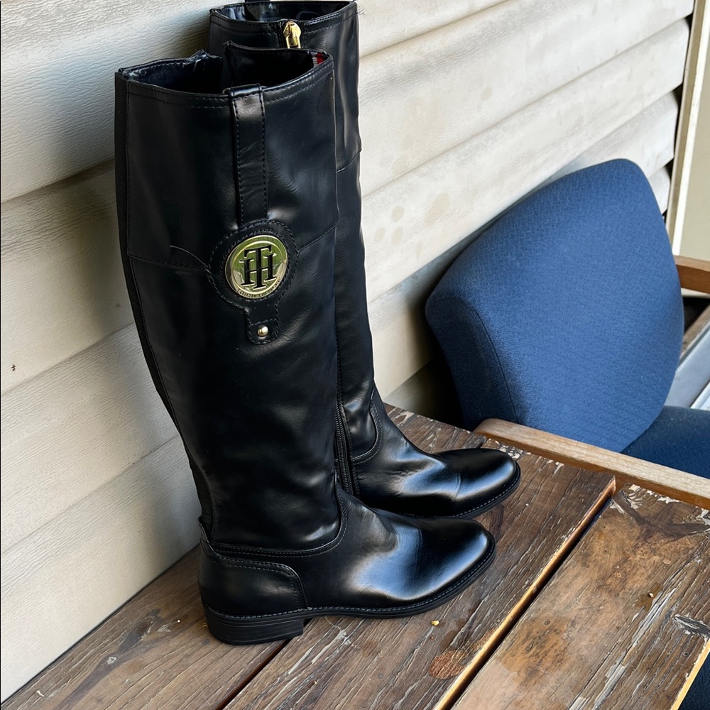 Black Knee-High Riding Boots - Picture 2 of 13